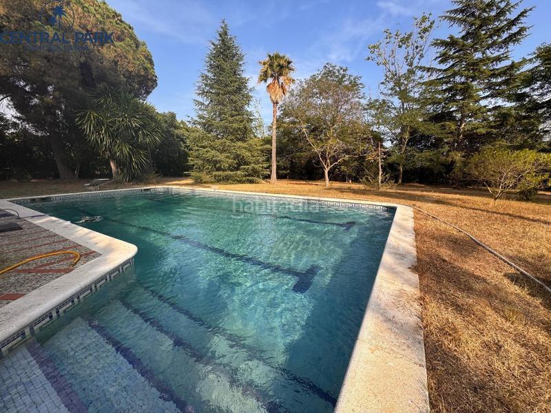 Foto 3e5399e8-7809-4dc9-824e-fcd97262cd39. Masia amb calefacció aparcament piscina a Mestral Reus