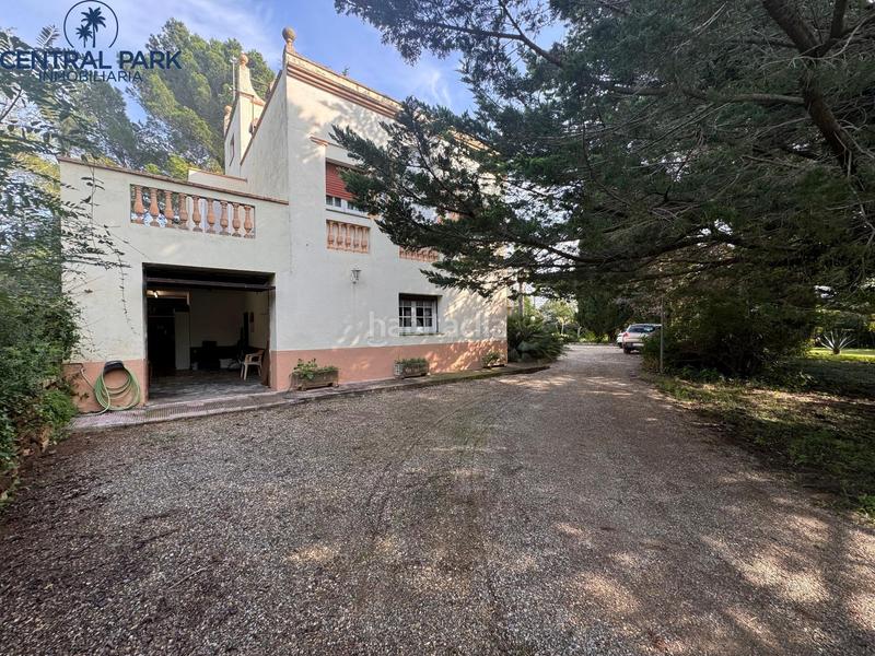 Foto fe8bc3e3-4c0d-43aa-9bf3-bb2575abb4c2. Masia amb calefacció aparcament piscina a Mestral Reus