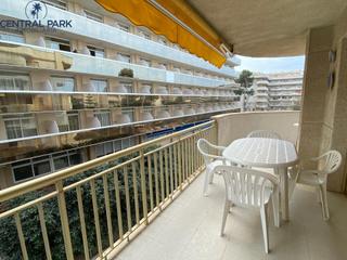 Apartamento  Calle priorat. Apartamento salou,  junto peatonal carles buigas