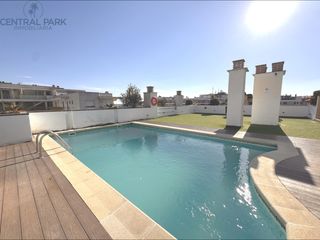 Apartment  Calle joan miro. Vivienda en el centro de salou, junto al paseo miramar y club ná