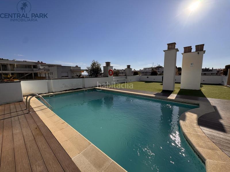 Foto 836a668c-19db-4fa5-bc9f-88654c8ff85c. Apartament amb aparcament piscina a Platja de Ponent Salou