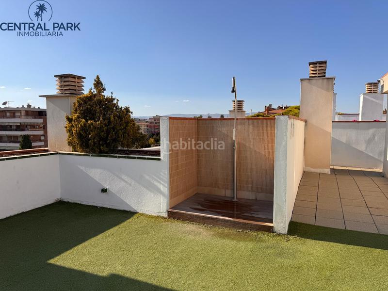 Foto 8f76f994-48fb-42bf-b6d9-1092003158d9. Apartament amb aparcament piscina a Platja de Ponent Salou