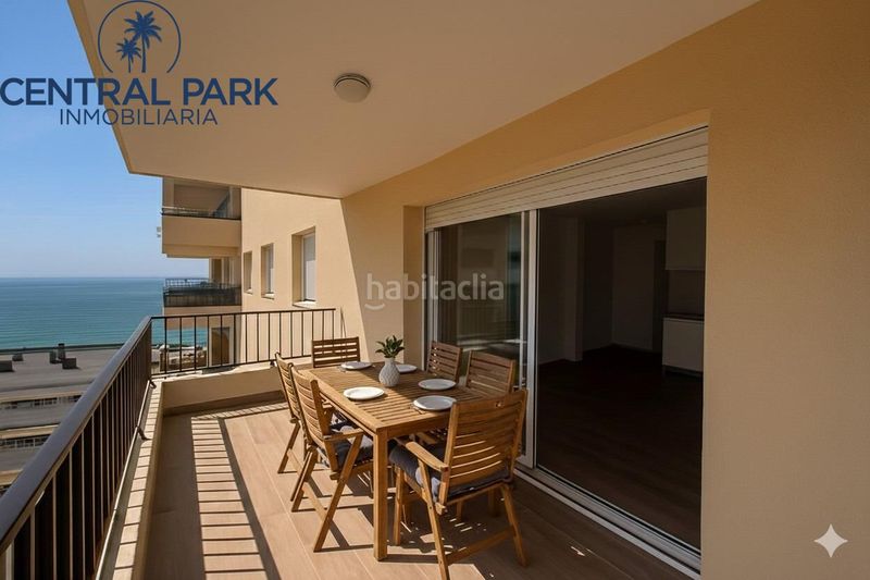 Foto bcdd5d73-fc99-4e76-a470-65c5e59d1128. Apartament a Mar i Camp - Platja dels Capellans Salou