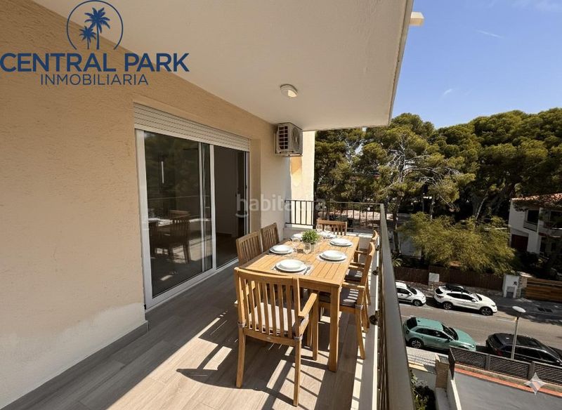 Foto c0756e61-5a42-412f-a5cf-6233e49c012e. Apartament a Mar i Camp - Platja dels Capellans Salou