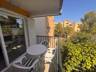 Appartement  Brussel·les. Apartamento en salou  playa capellans.