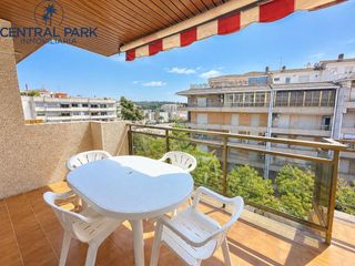 Piccolo appartamento  Calle montblanc. Apartamento en centro junto playa capellans y levante