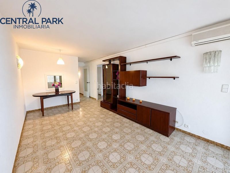 Foto a8761960-2e11-4717-ab99-0efac61fee08. Apartament a Mar i Camp - Platja dels Capellans Salou