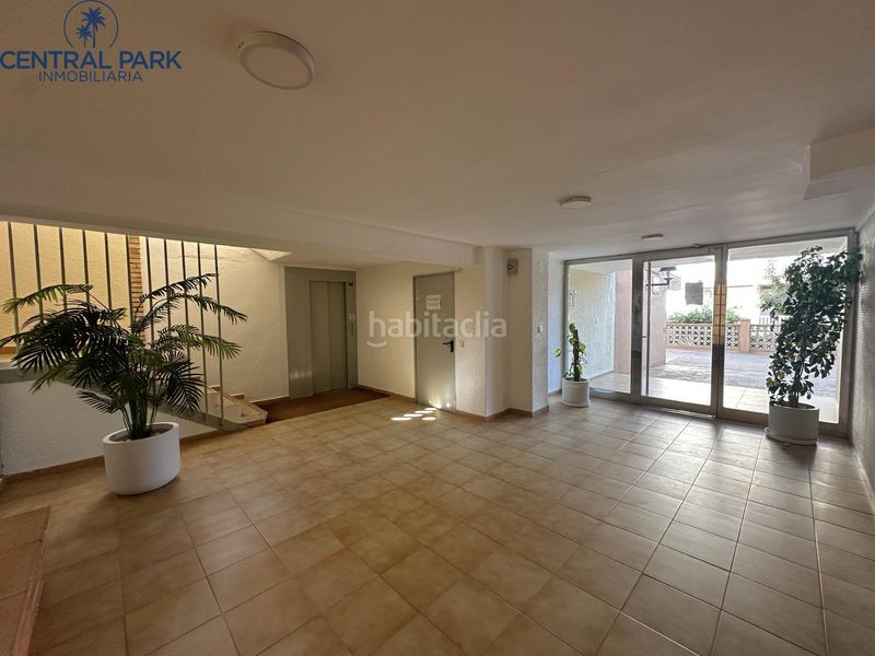 Foto 435a662d-ddd6-4a9e-b973-60e30d462c13. Apartament a calle cella la 3 a pla de maset - cap de Salou Salou