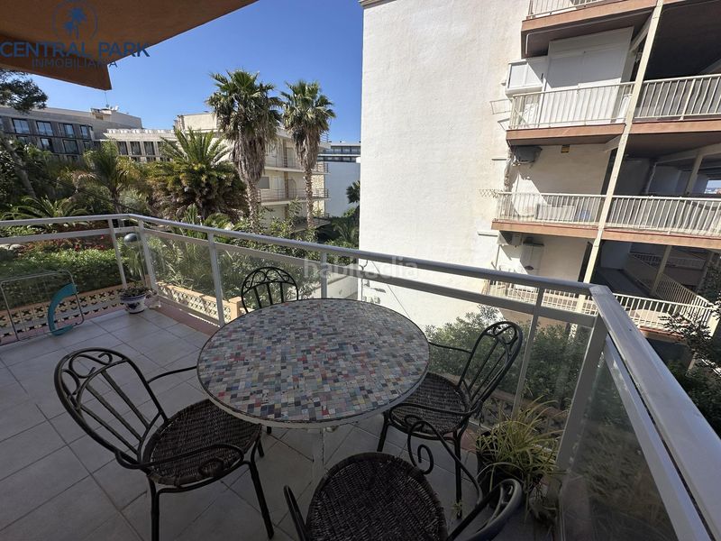 Foto e4cca78f-1479-45a4-b1ba-0fd2d07d2d39. Apartament a calle cella la 3 a pla de maset - cap de Salou Salou