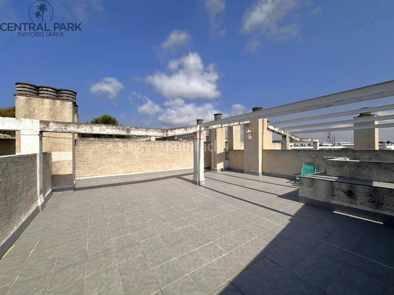 Foto 123e9c01-ad1a-4efd-bf39-94e3a18bd75d. Apartament amb aparcament piscina a Mar i Camp - Platja dels Capellans Salou