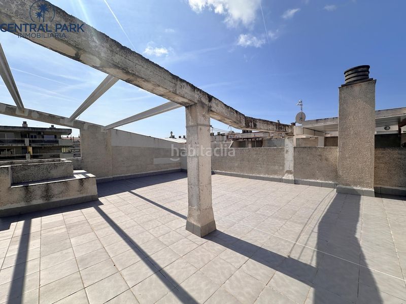 Foto 1a6005ae-8237-4d1e-8dfd-2623af9c9035. Apartament amb aparcament piscina a Mar i Camp - Platja dels Capellans Salou