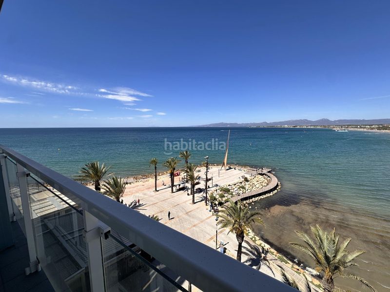 Foto f64220f3-6a3e-40da-9f5a-66f7f20c97a4. Apartament amb aparcament a Mar i Camp - Platja dels Capellans Salou