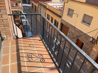 Appartement  Carrer d'àngel guimerà. Piso de 4habitaciones centrico a reformar