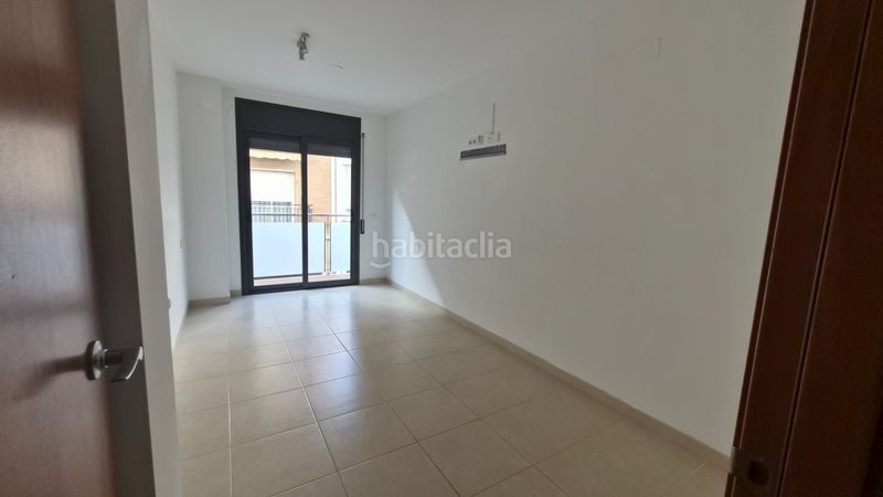 Foto b7b04fcd-fd51-42ab-a46e-e3e88d46e182. Pis amb calefacció a Calella