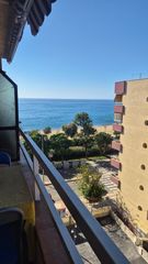 Etagenwohnung  Carrer calella. Piso pineda 1ªlinea de mar