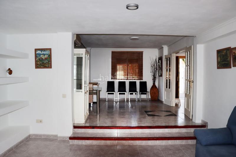 Foto a632ebd6-da80-4ef3-ad1b-1944d86b18b7. Casa amb piscina a Sierra Helada Benidorm