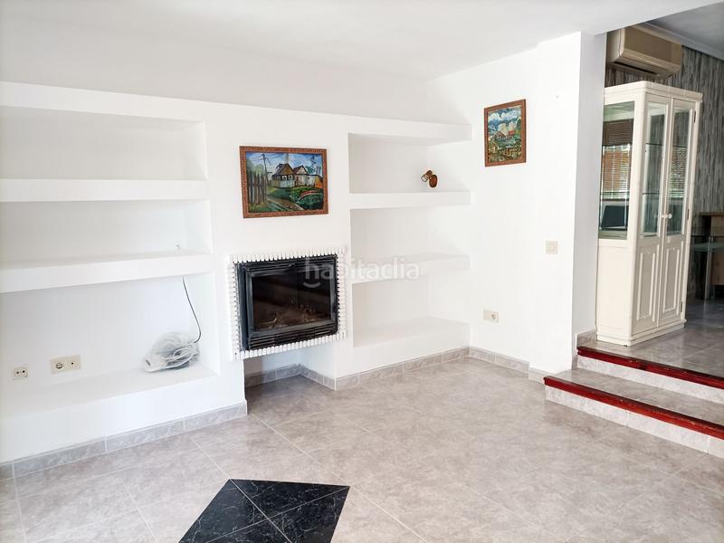 Foto ed8b7a98-3085-4c6c-a06a-260012009559. Casa amb piscina a Sierra Helada Benidorm