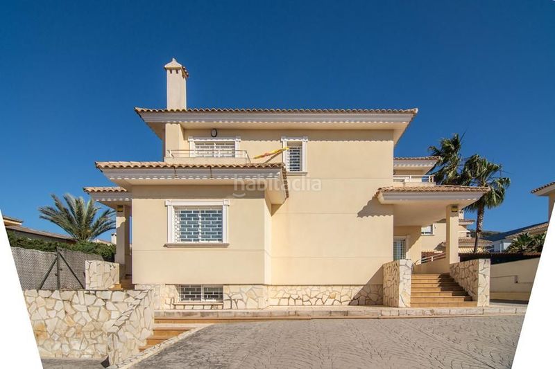 Foto 26ce1121-0401-4623-9d07-fe9b8dff3cbb. Casa a Sierra Helada Benidorm
