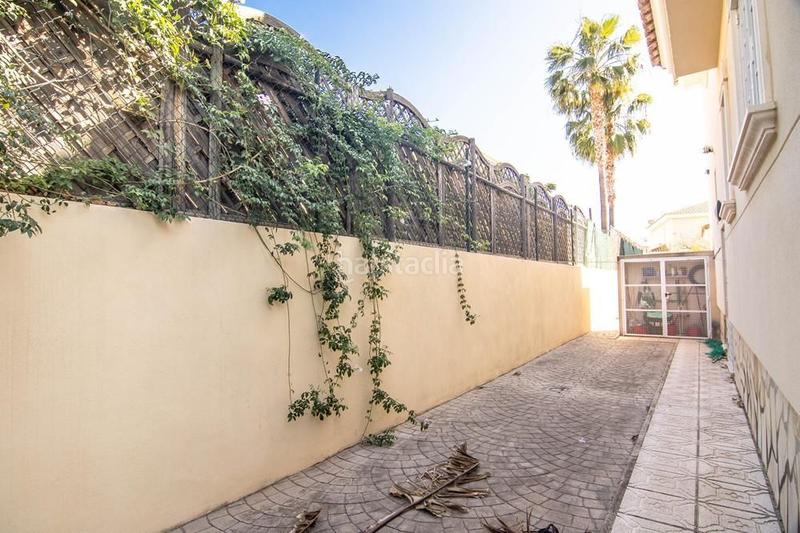 Foto 3a0a1427-4dc9-451f-9389-ceac744665ce. Casa a Sierra Helada Benidorm