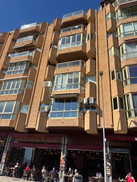 Foto ba7268ac-cd4d-450f-b59d-cc9ae45791d5. Piso amplio piso en 1 linea de playa en Centro Urbano Benidorm
