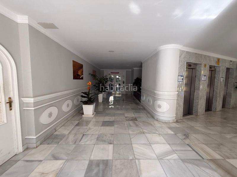 Foto b580f49a-a1d1-490a-b23a-a1f17a6c8a43. Piccolo appartamento con piscina in Rincón Alto Benidorm