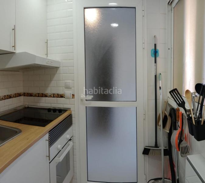 Foto 3d087798-5667-4d93-b899-97907951fb89. Apartamento  reformado con 2 dormitorios y plaza de garaje subterránea en zona rincon de loix en Benidorm