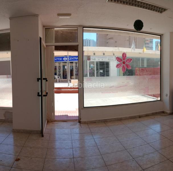 Foto c103ac46-0d47-4350-8105-1261fcc5d5b8. Locale commerciale in Playa Levante Benidorm