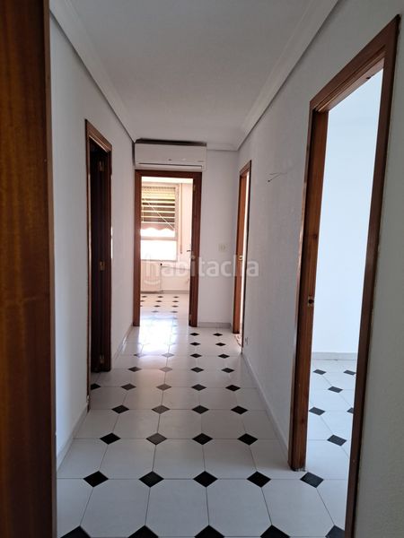 Foto 98346209-1840-4672-a422-08276aa388ca. Pis amb calefacció piscina a Levante Alto Benidorm