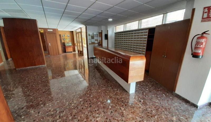 Foto bad45749-83a9-40da-99cb-138912d39f15. Apartament amb piscina a Rincón Alto Benidorm