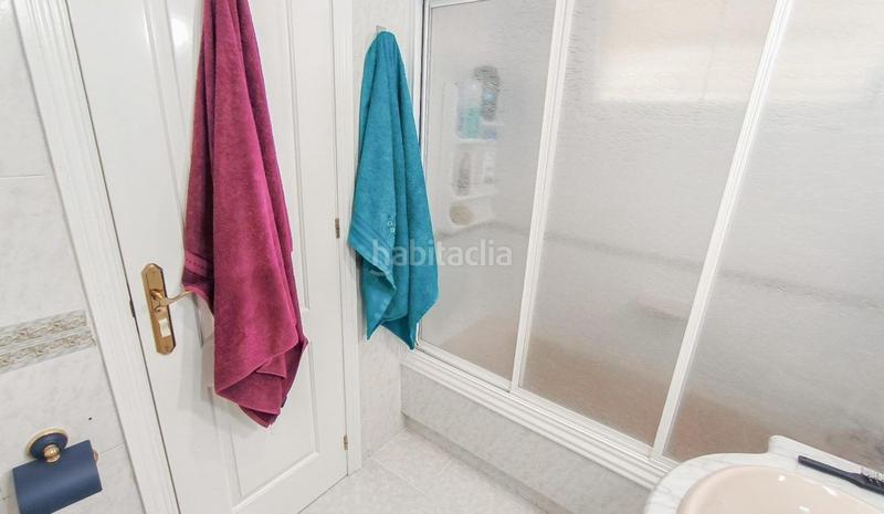 Foto 8aaaadae-f396-43fb-b05d-519ef6b4fdef. Apartament amb piscina a Rincón Alto Benidorm