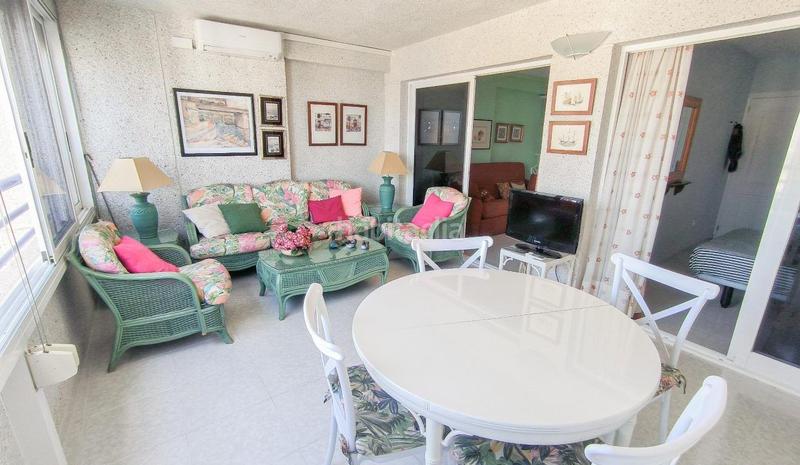 Foto b9f2eda0-a4c1-44d9-995d-8e5a950d3a29. Apartament amb piscina a Rincón Alto Benidorm