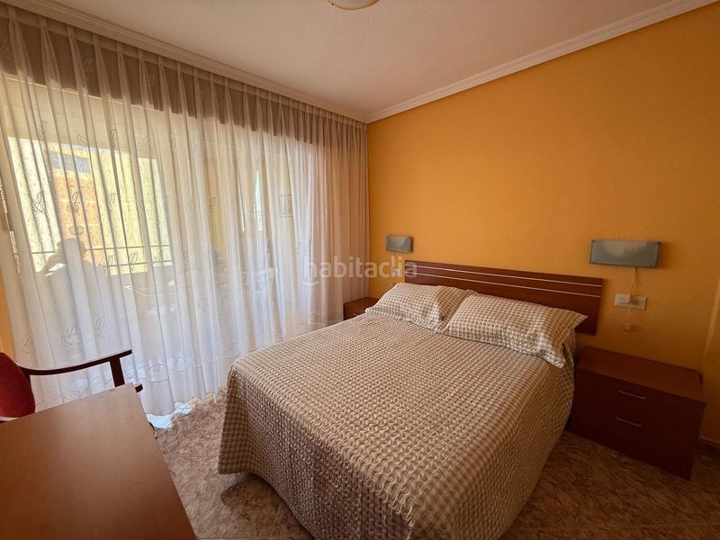 Foto f6175bc9-a709-4ebd-8d75-7cf4fd5c3a1f. Pis amb piscina a Rincón Alto Benidorm