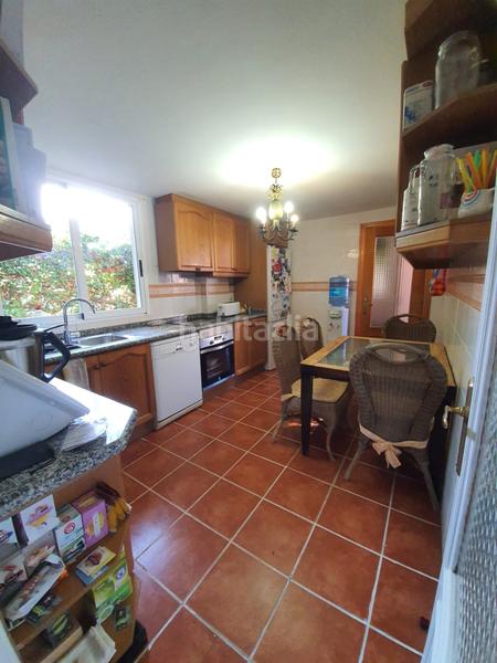 Foto 7278cf36-5b26-42c2-ae4e-7eee7ff18727. Casa amb piscina a Sierra Helada Benidorm