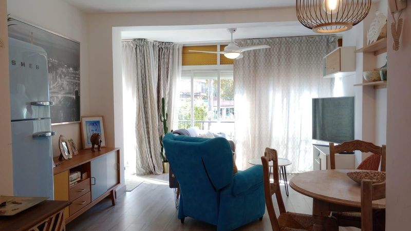 Foto a7f5976d-6910-4300-899f-77f94129835f. Apartament amb piscina a Playa Levante Benidorm