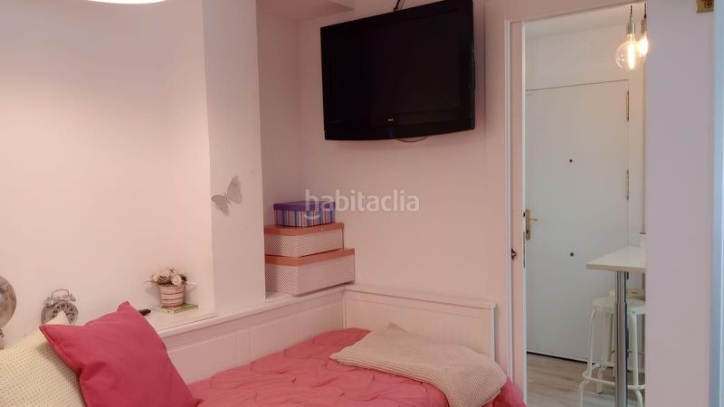 Foto ff2b680f-360f-48cc-a3b2-b7382bc4215d. Apartament amb piscina a Playa Levante Benidorm