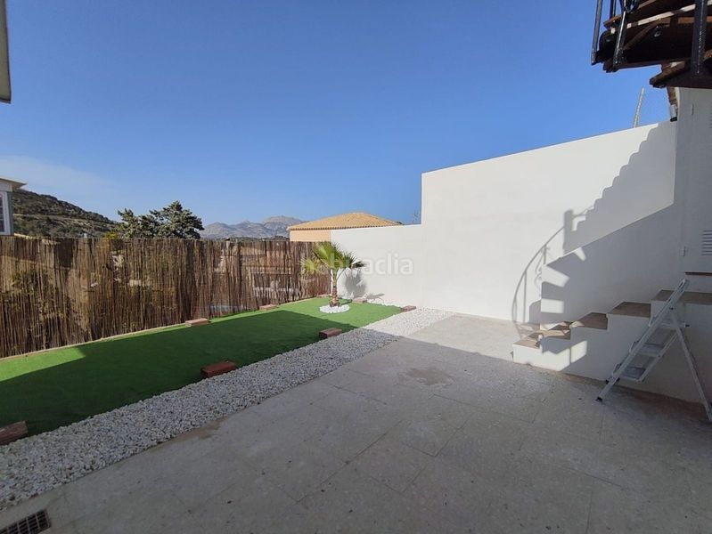 Foto 80993fb5-c558-4b7e-aa9d-6bd783185061. Casa amb piscina a Varadero Nucia (la)
