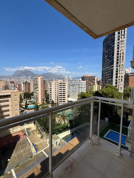 Foto d1d1a1fb-cd76-4b8a-8f97-8c7708df1076. Apartament amb piscina a Rincón Alto Benidorm