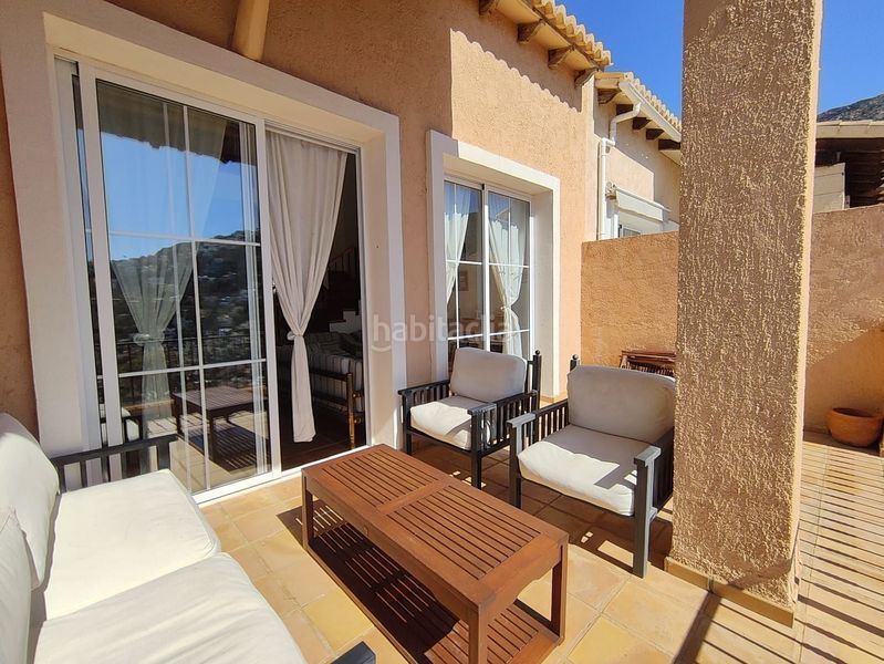 Foto 98936d03-e8d7-4506-942d-c41d791b5386. Casa adossada amb piscina a Altea hills Altea