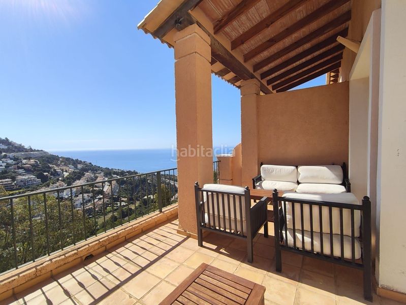 Foto eb669844-501a-4ba6-a64e-366b9b154674. Casa adossada amb piscina a Altea hills Altea