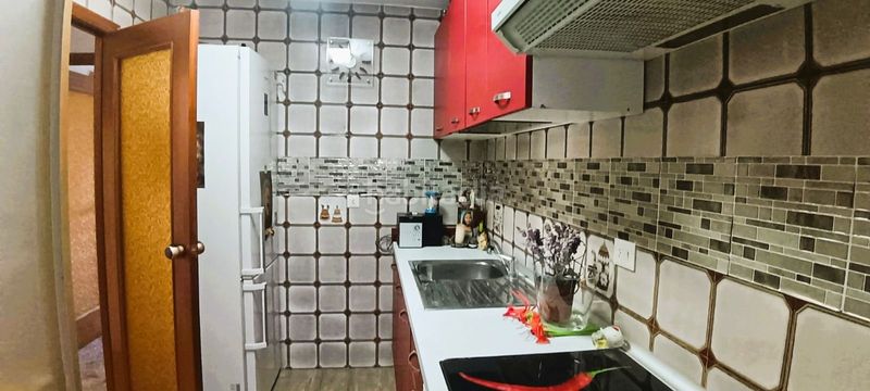 Foto 04d22165-b3da-4ab7-bb66-381d5780ea9a. Ático fantastico atico con 2 dormitorios y gran terraza en zona colonia madrid en Benidorm