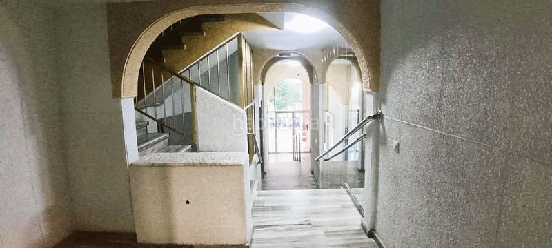 Foto 98116296-f24f-45ee-929b-b26f5159e1c6. Ático fantastico atico con 2 dormitorios y gran terraza en zona colonia madrid en Benidorm