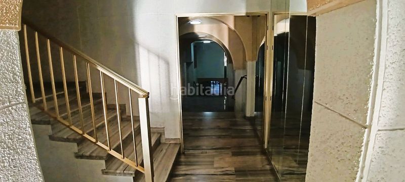 Foto e5ccfa36-edf8-4b5c-b690-d1c6cbbc9cbe. Ático fantastico atico con 2 dormitorios y gran terraza en zona colonia madrid en Benidorm