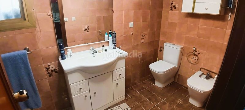 Foto ef84329f-4e86-4105-a7c8-e21eeecf2864. Ático fantastico atico con 2 dormitorios y gran terraza en zona colonia madrid en Benidorm