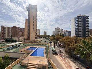 Apartamento en Levante Alto. Amplio piso de un dormitorio av europa