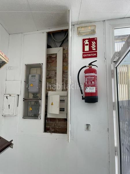 Foto 06580892-5f0e-4268-84a0-b0e9780073f1. Lloguer local comercial a Rosselló