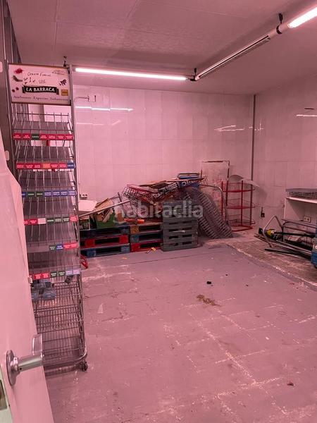 Foto 24833347-b96b-42f3-8901-7c55002a34aa. Lloguer local comercial a Rosselló