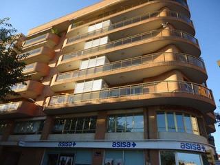Lloguer Aparcament cotxe a Carrer ramon y cajal 2