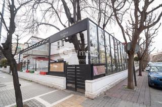 Business premise in Avinguda de Navarra 1