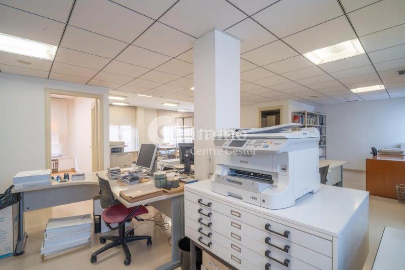 Foto 9d521256-8bb8-43fa-85ca-3d9fa778bc55. Etagenwohnung mit heizung in Rambla Ferran Lleida