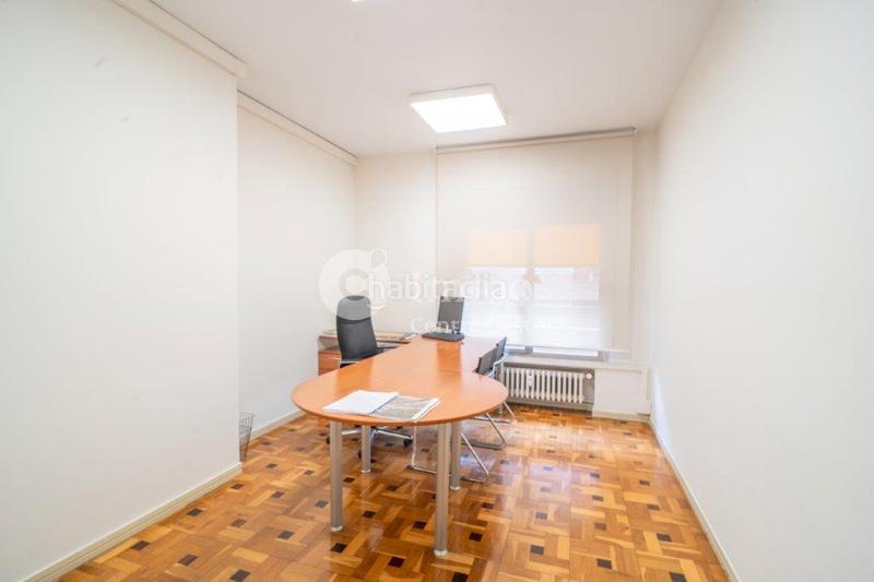 Foto e9636eb9-2a7f-47a0-ac95-2fbc77fe66c8. Flat with heating in Rambla Ferran Lleida